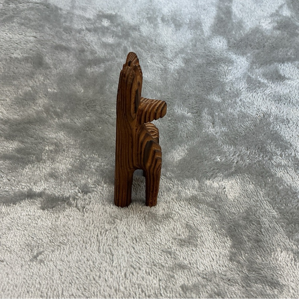 vintage wood grain carved reindeer buck sculpture MCM - Picture 9 of 10